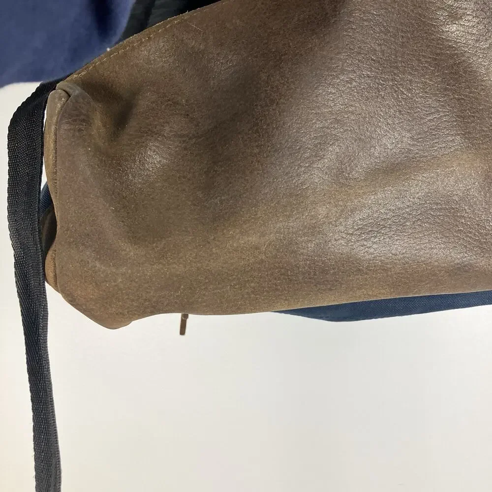 Vintage EASTPAK Backpack Cowhide Leather Bottom Padded Straps Blue School Bag